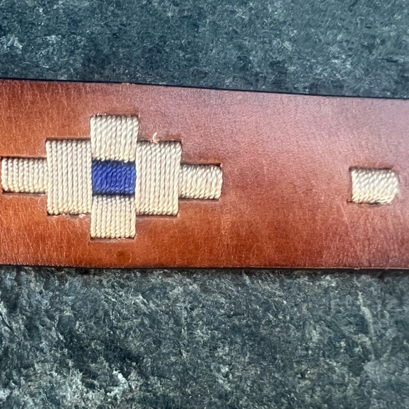 Orvis Leather Belt in Tan with Blue and Cream Cross Stitch Inserts - Size 36 - Picture 6 of 9